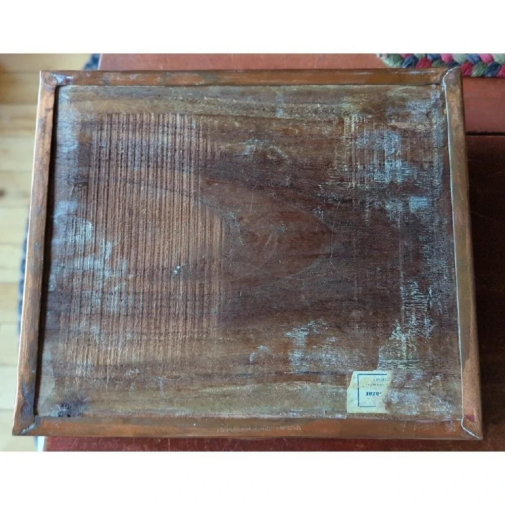 ANTIQUE COPPER TREASURE Trinket Jewlery Storage BOX Lion Etched Engraved Pretty